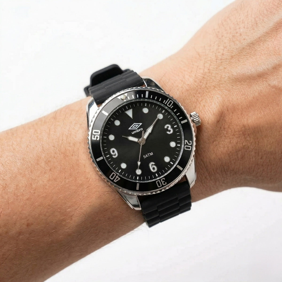 Reloj Análogo Hombre Umbro Plus Negro UMBP-1500-140