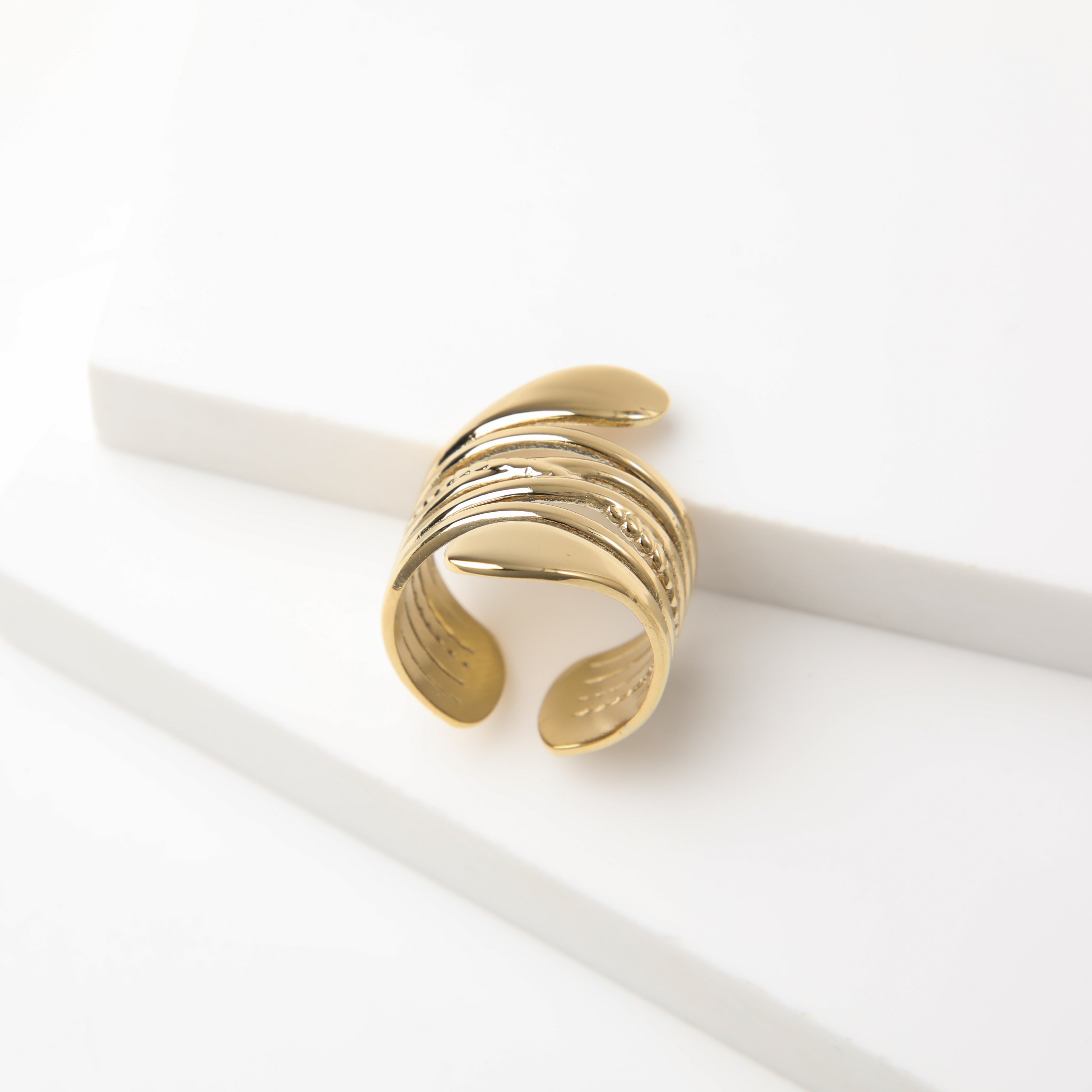 Anillo  19v69 Dorado Mujer STR212