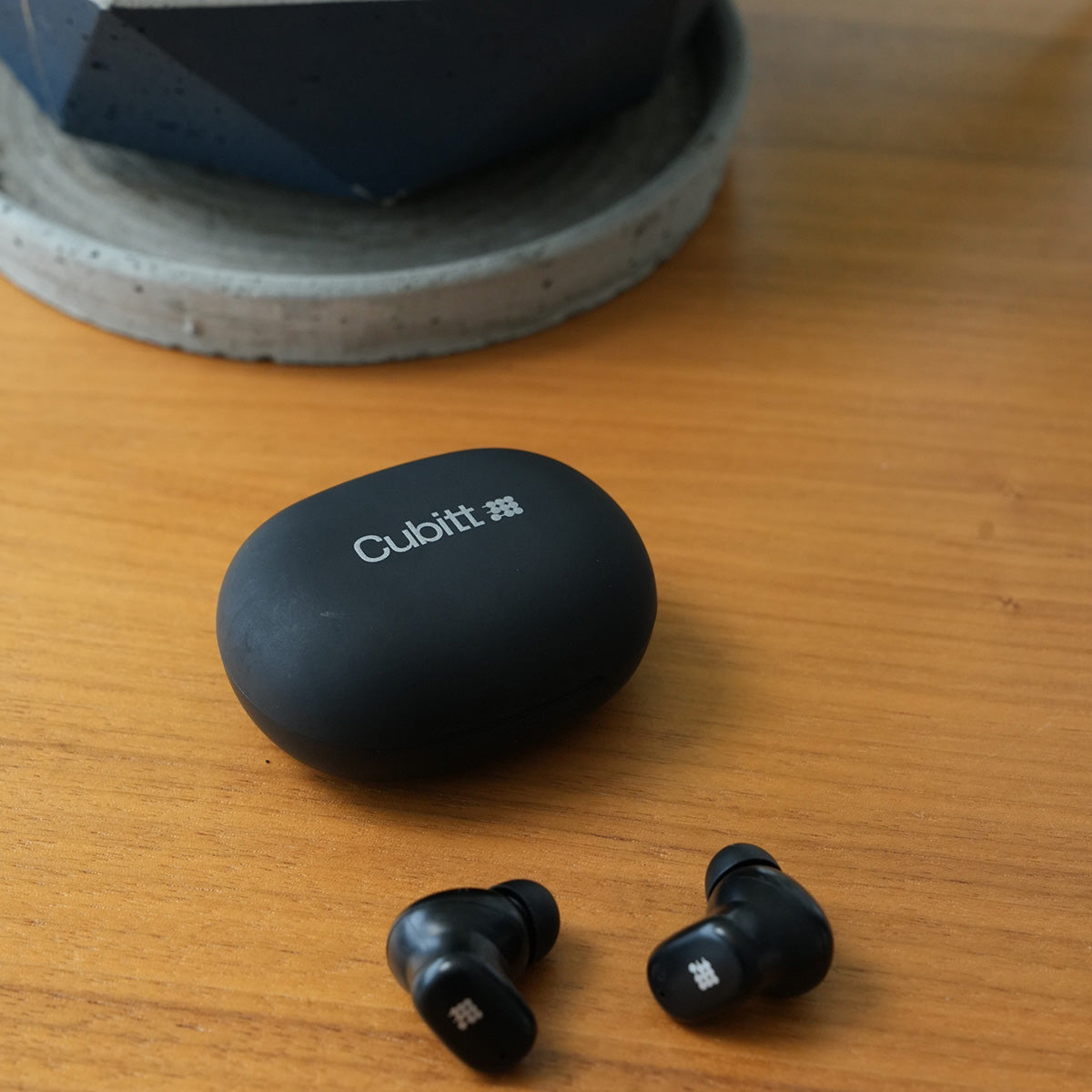 Audífonos Cubitt CT-PWBUDS1 Negro