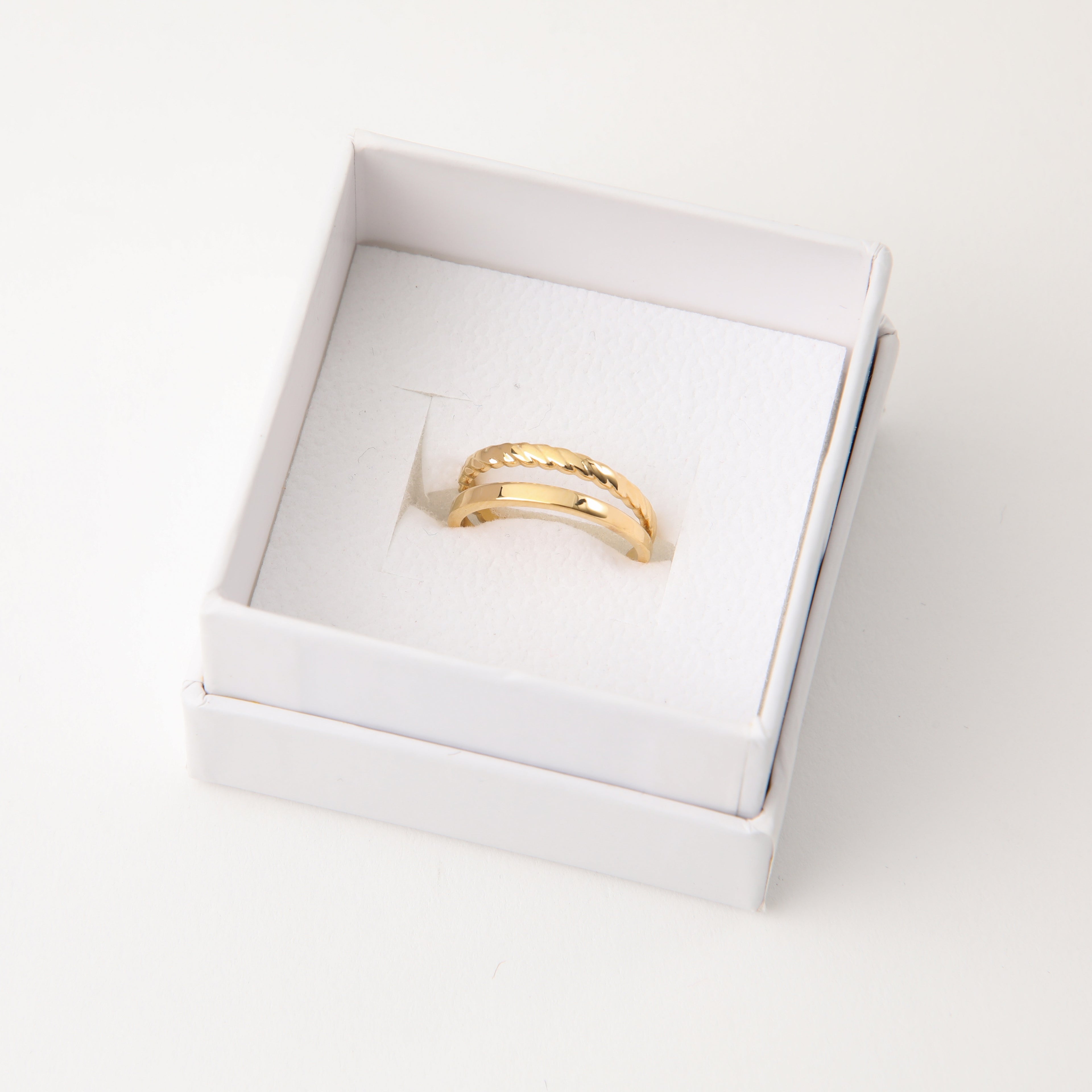 Anillo  19v69 Dorado Mujer STR253