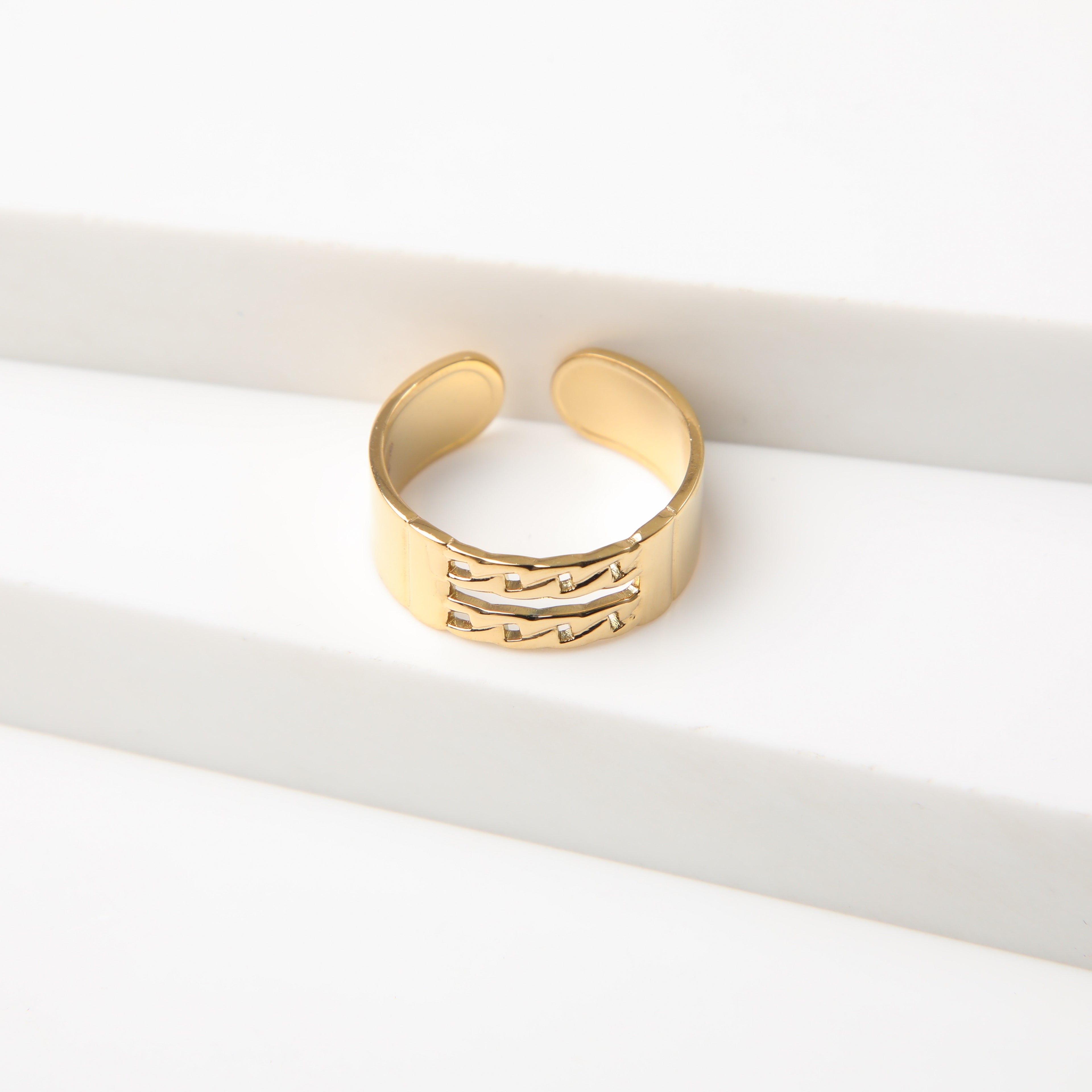 Anillo  19v69 Dorado Mujer STR248