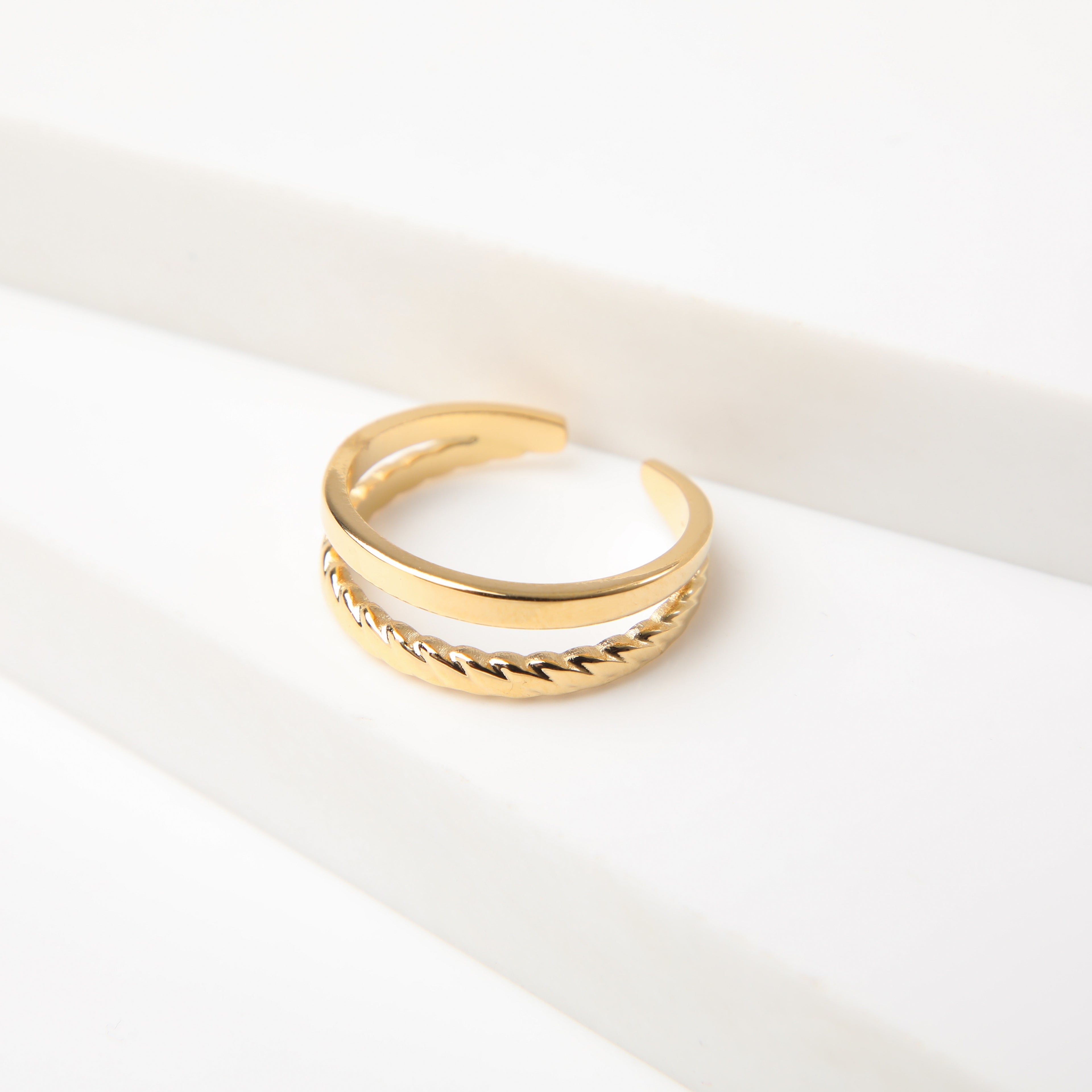 Anillo  19v69 Dorado Mujer STR253