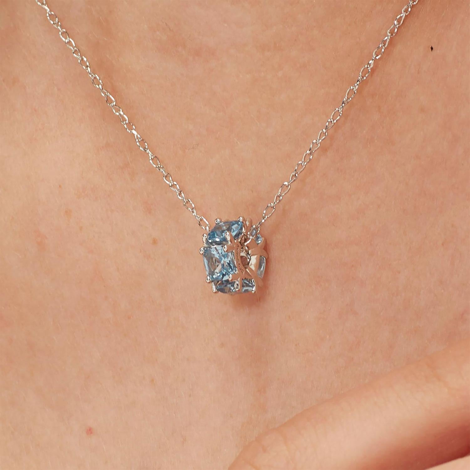 Charm Brosway Celeste Mujer FCL04