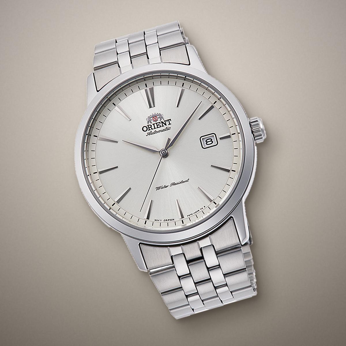 Reloj Análogo Hombre Orient Plateado RA-AC0F02S