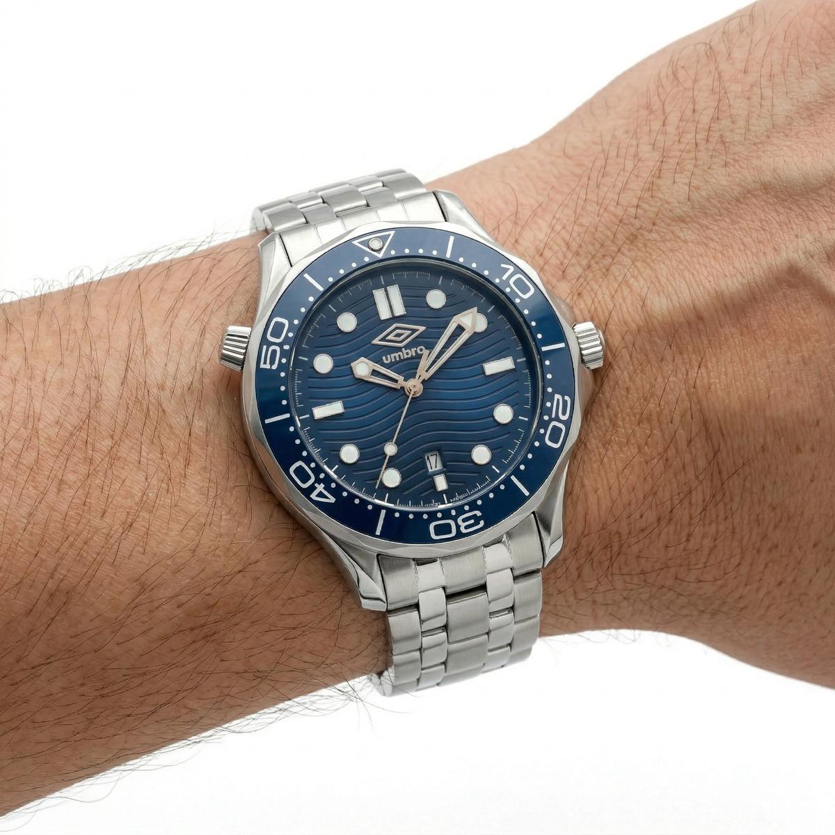 Reloj Análogo Hombre Umbro Plus Plateado UMBP-1500-186