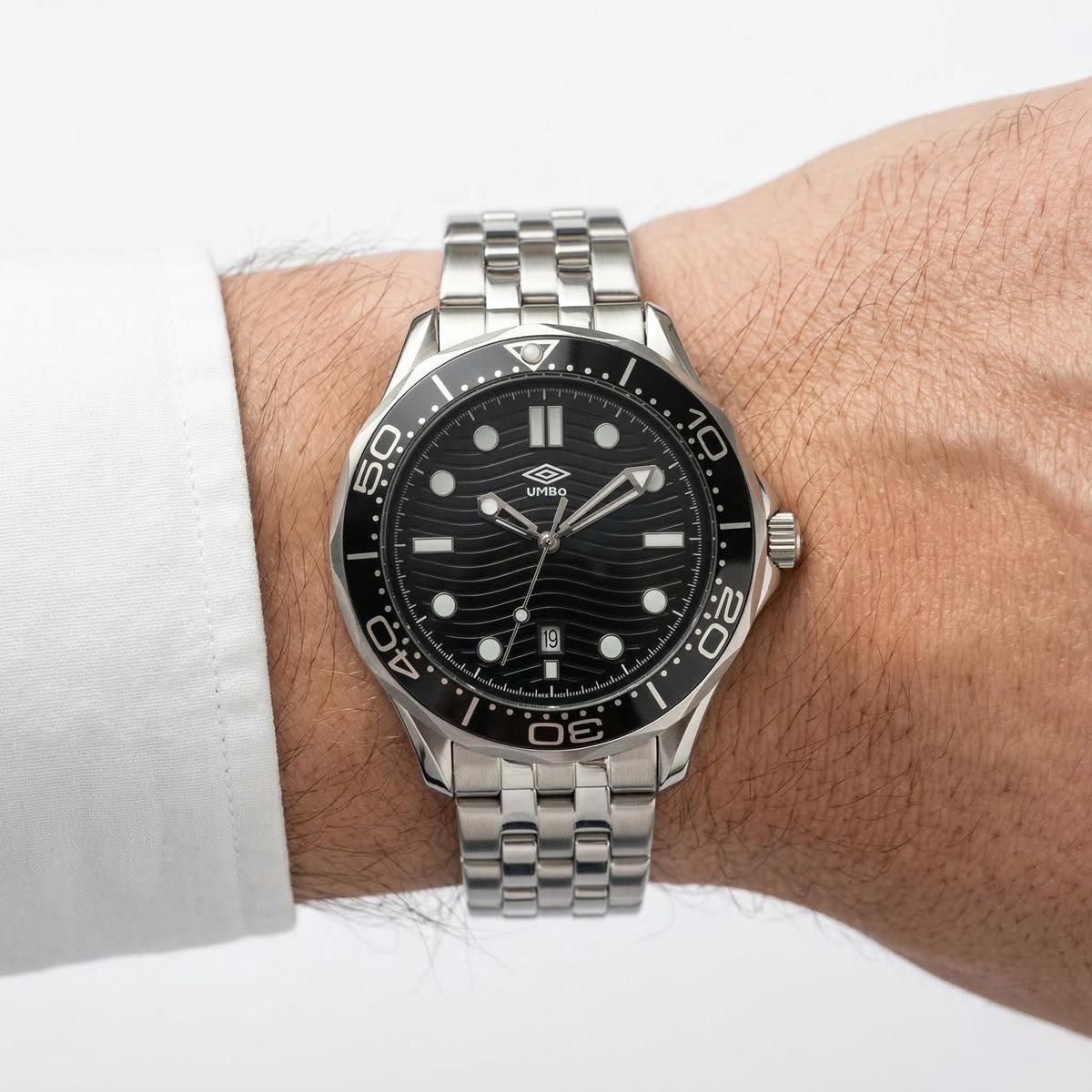 Reloj Análogo Hombre Umbro Plus Plateado UMBP-1500-184